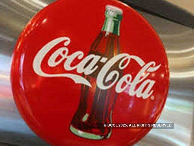 Coca-Cola legal, HR heads quit