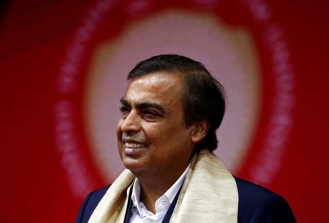 Reliance Jio aims to cover 99% population by end of FY18