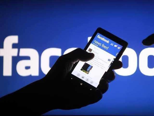 Facebook bug made private posts public, affecting as many as 14 million users