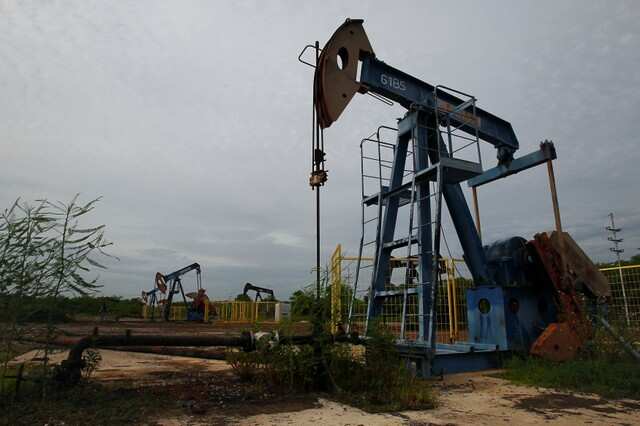 Saudi, Russian energy ministers agree continued oil market coordination