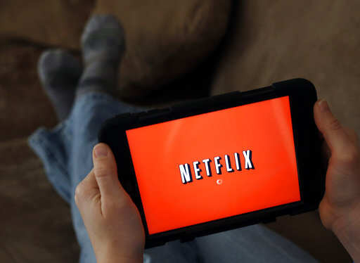 Netflix Smart Downloads will automatically download new episodes for offline viewing