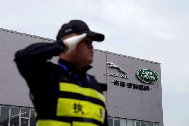 JLR sure to grow volume and market share in 2018: Rohit Suri