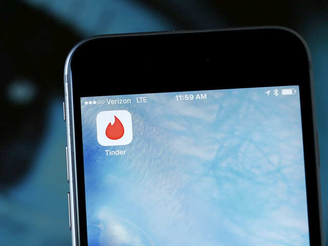 Tinder lures more paying users boosting Match Group's revenue forecast