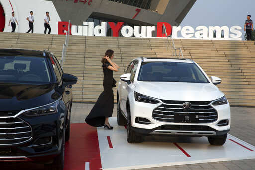 BYD's China-listed shares extend climb on electric vehicle sales