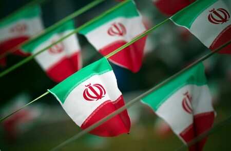 U.S. is trying to make Iran &quot;surrender&quot; through sanctions -Iran VP
