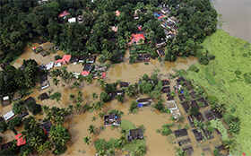 Keralites abroad use websites, Facebook and WhatsApp to coordinate rescue operations