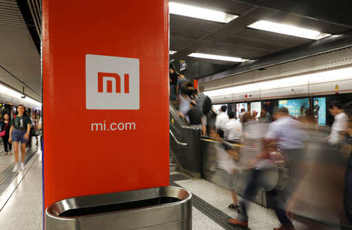 Xiaomi, Huawei plan big retail push in India