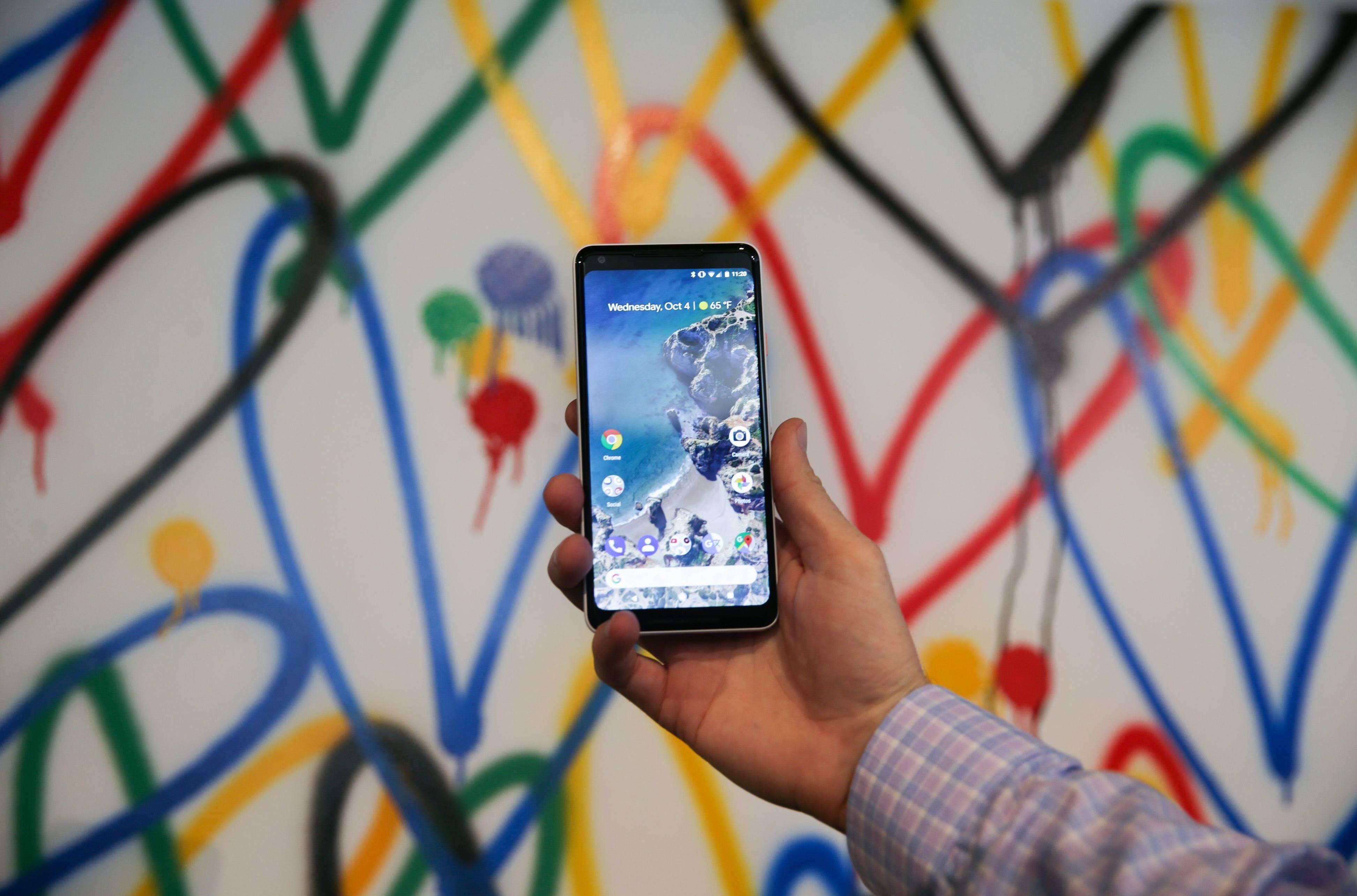 Google's so-called 'mid-tier' Pixel phone to take on OnePlus in India: Sources