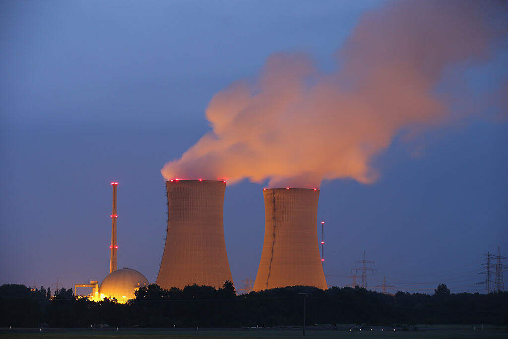Global protests as key UN climate talks stumble