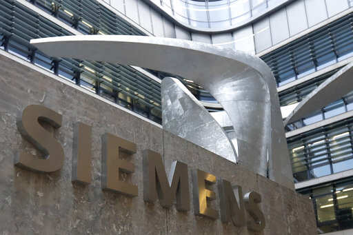 Siemens CEO pushes plans to boost Iraqi power infrastructure
