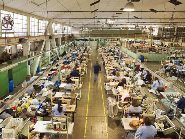 Inter-ministerial panel discusses steps to boost mnfg, cut import dependence, boost exports