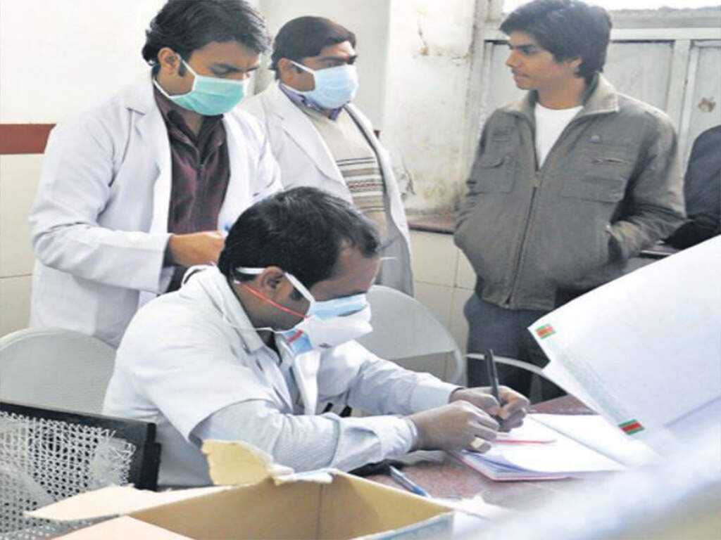 Bengaluru: Deputy Chief Minister asks private hospitals to stick to Rs 2,500-cap for H1N1 tests