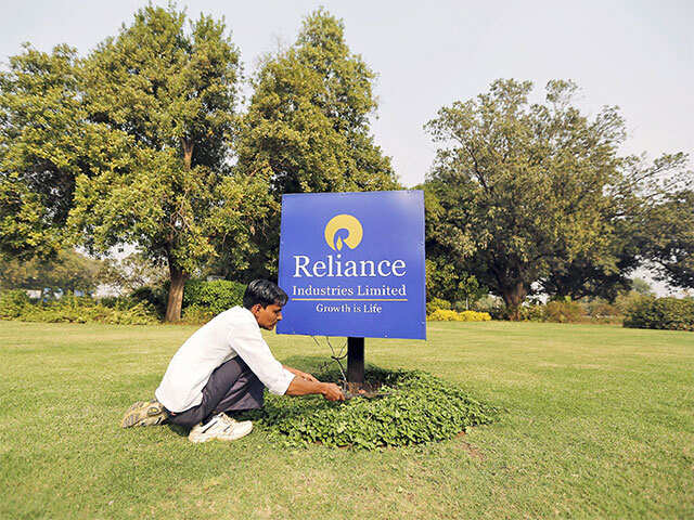 RIL goes past TCS to become most valued firm by m-cap