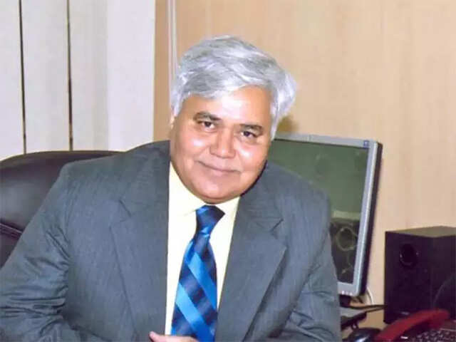 Customers will get choice to select whichever channel they want: TRAI chief