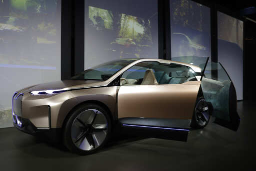 BMW mulls converting hybrids to electric only mode in polluted cities