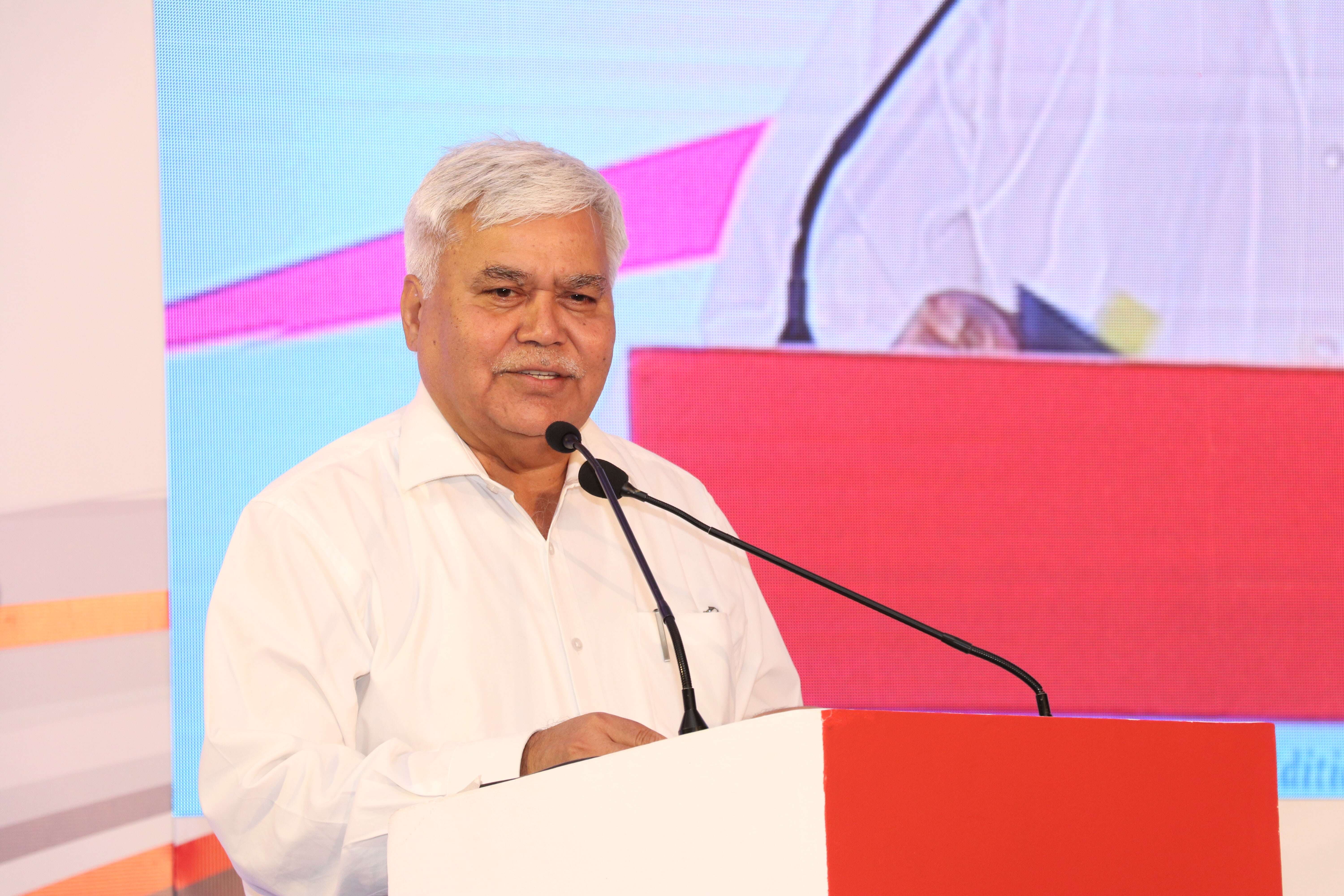 Don’t see growth constraint in telecom sector: Trai’s Sharma