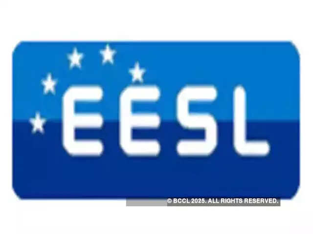 EESL plan to finish first lot of e-cars delayed