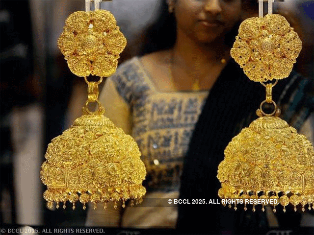 Demonetisation, GST hit growth in gold jewel industry: Council