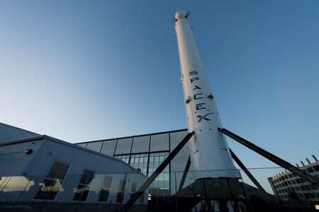 SpaceX to layoff 10% of workforce