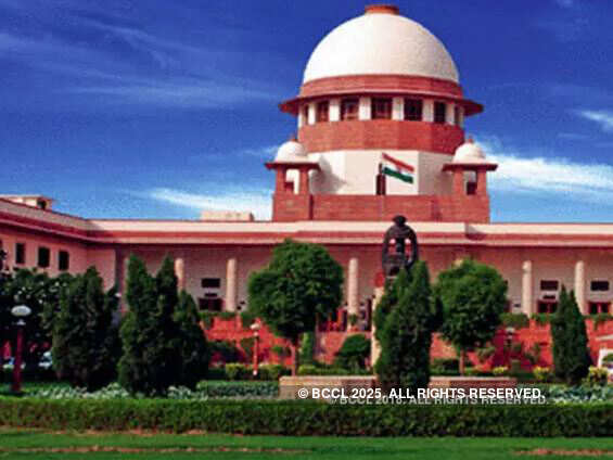 SC issues notices to govt on pleas challenging snooping order