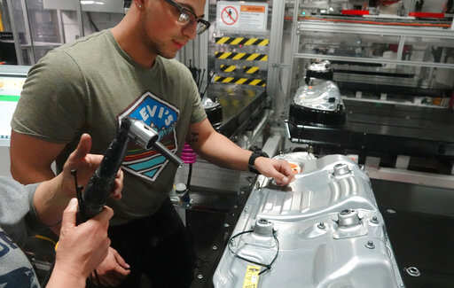 Chinese steelmaker Tsingshan Holding Group to invest $3 billion in Dholera for en electric battery plant