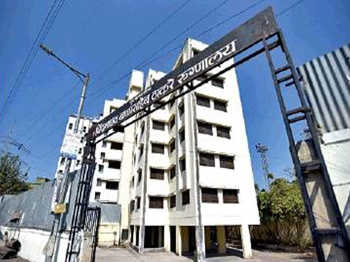 PMC-run hospital lies unused for seven years, activists fume