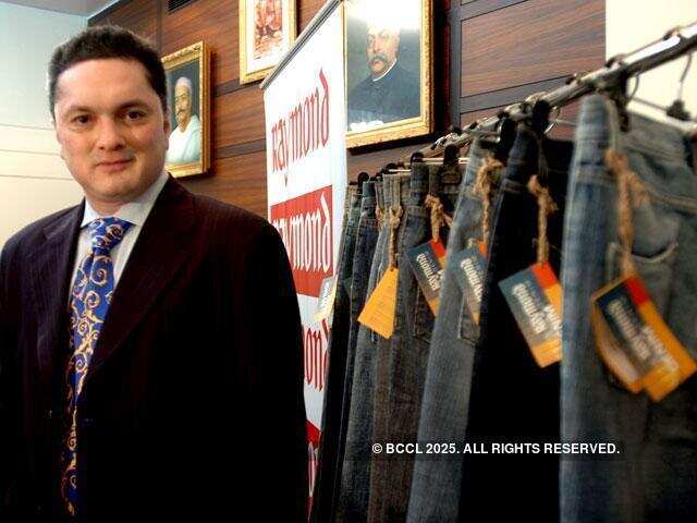 Raymond taps B2B e-commerce to link retailers and dealers