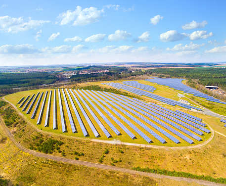 Solar Power Plants Pm Modi Launches Solar Power Plants In Gujarat Energy News Et Energyworld