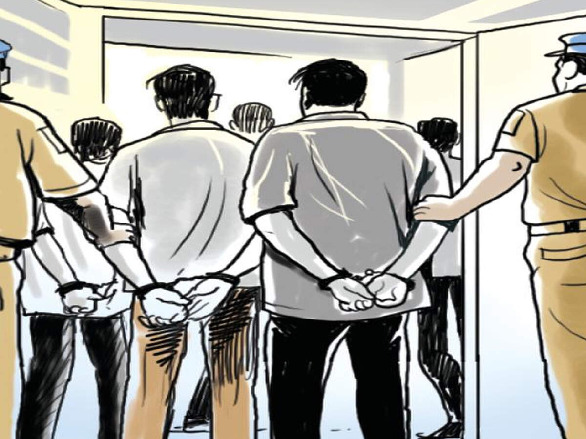 Maharashtra: Illegal abortion racket busted; 4 doctors among 9 held