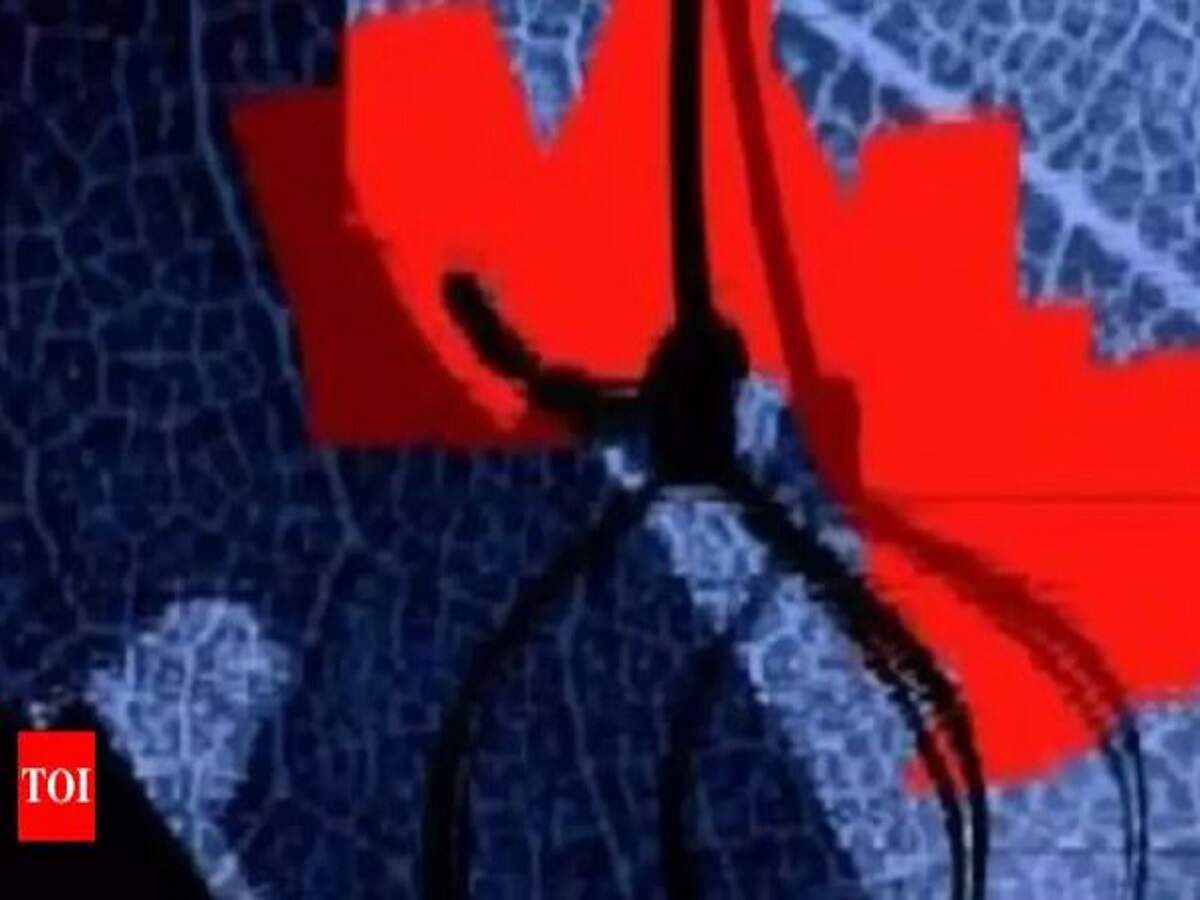Delhi: ‘Harassed at work’, RML Hospital doctor kills self