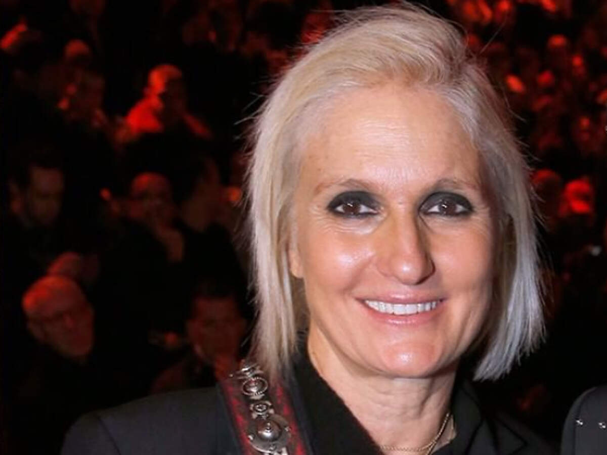 Dior sends feminist message during Paris Fashion Week in post-Karl Lagerfeld era