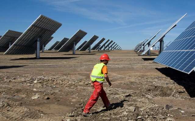 BRIEF: Fortum to build 250-MW solar power plant in India
