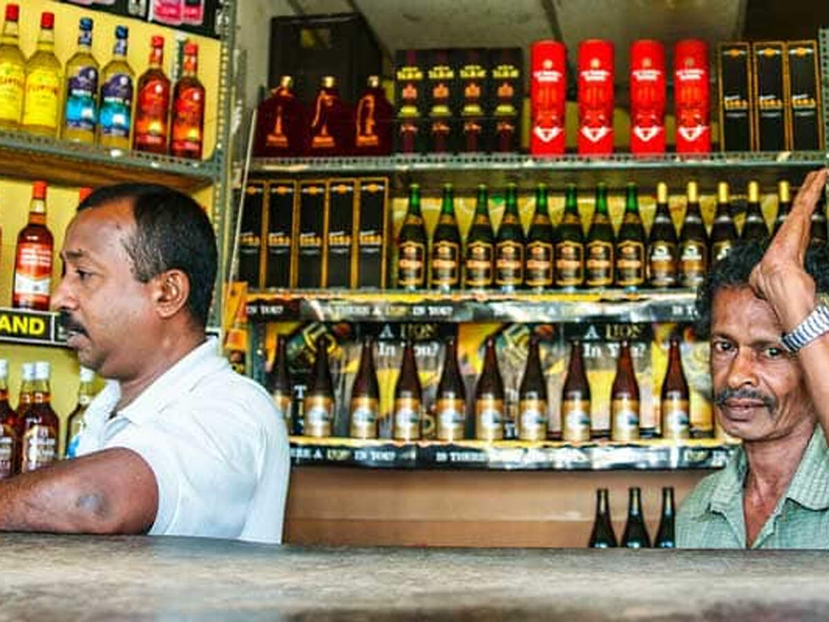 Liquor bottles to carry statutory warning: FSSAI