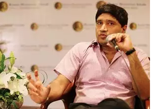 Whistleblower bureaucrat writes to PM for details of conversation with former Health minister