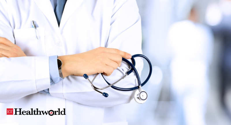 Doctor's dosing prompts a look at more hospital regulation