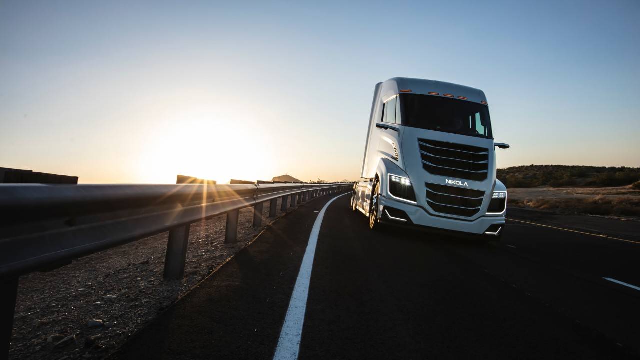 Nikola two outlet truck