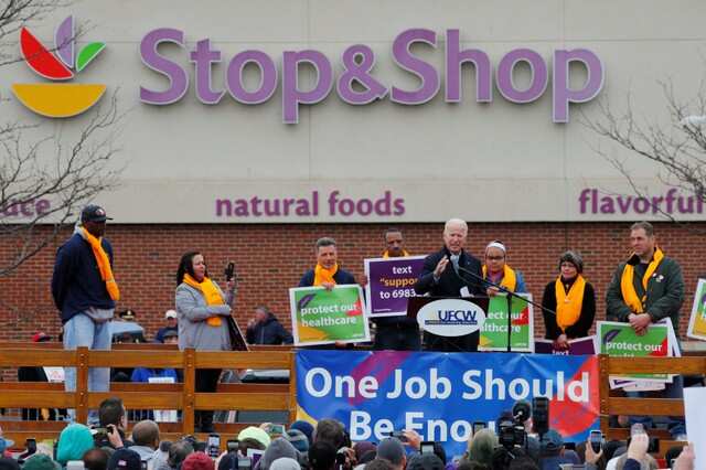 Stop & Shop, workers reach tentative contract agreement