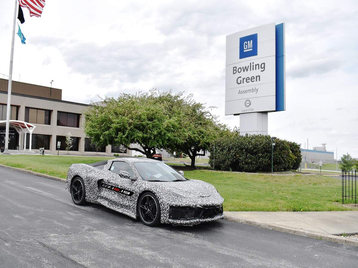 GM adds 400 workers to build mid-engine C8 Corvette