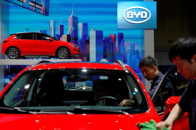 Byd first online electric car