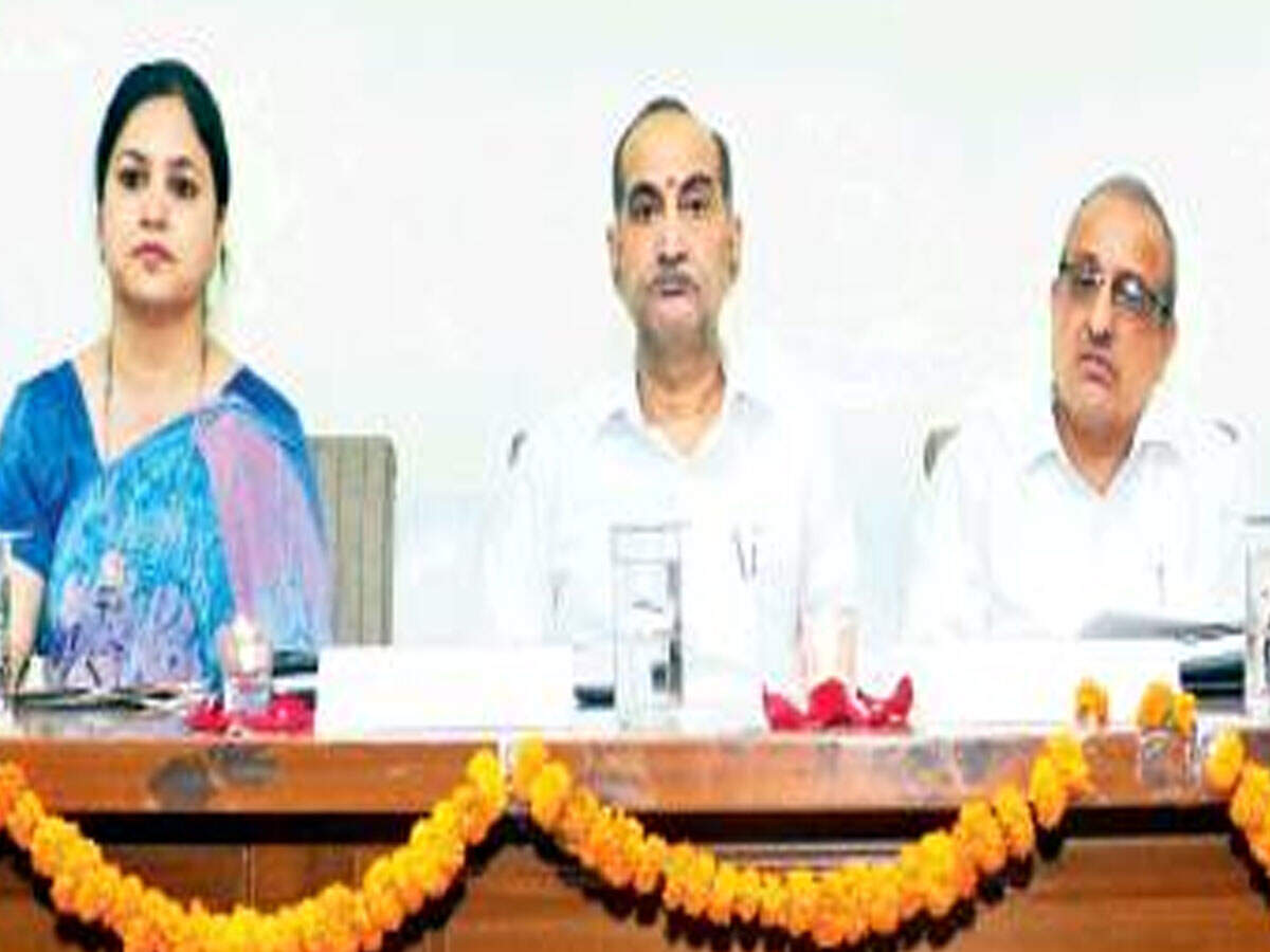 'E-platforms creating excessive information': Dr Raghurao Akkinepally
