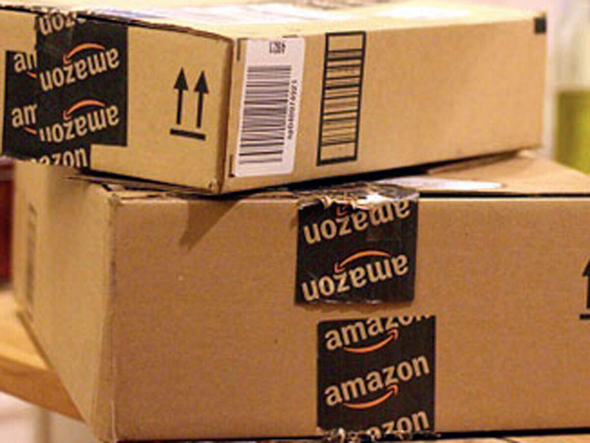 Shoppers Stop to relist on Amazon