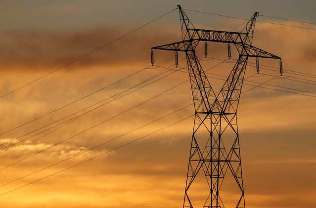 French, Irish regulators back EU grants for Celtic undersea power cable