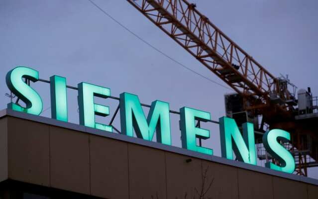 Siemens Gamesa Q2 revenue rises but margins still squeezed