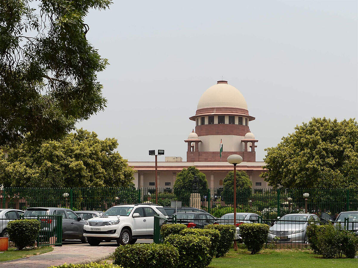 Government is obliged to protect the interest of buyers against builders: SC