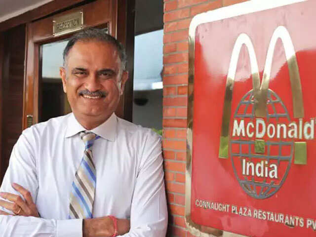 HUDCO approaches NCLAT to recover dues from Vikram Bakshi