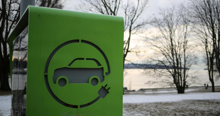 US faces hurdles in push to build electric vehicle supply chain