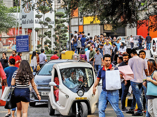 Voting in Delhi and Gurgaon bumps up footfall in Noida malls by 30%