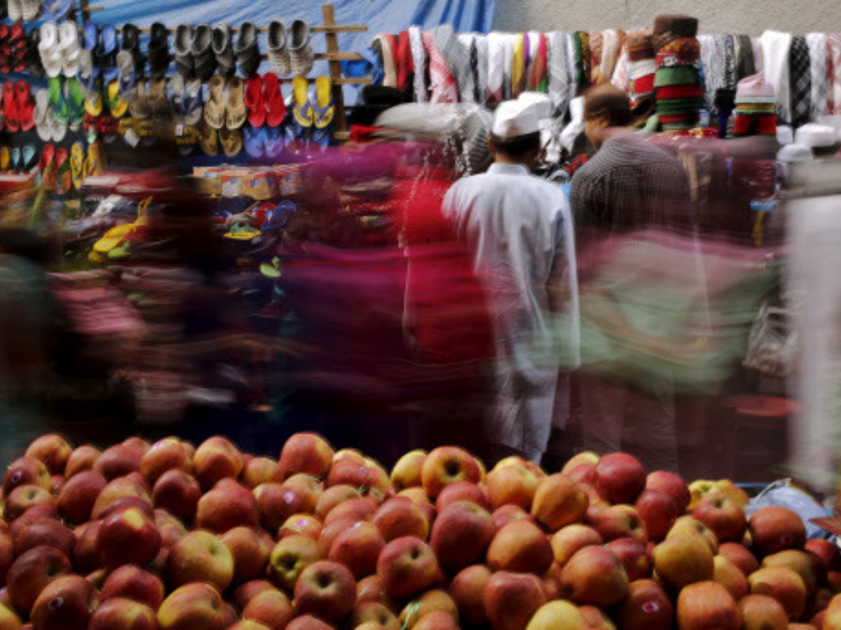 Food inflation soars to 33-month high