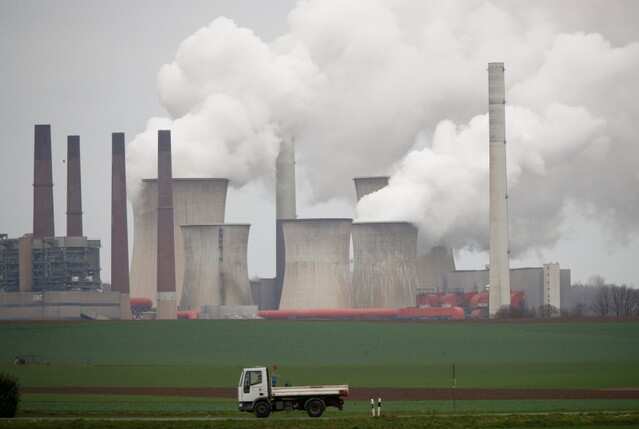 RWE hedges power prices up to 2022, CO2 costs into the mid-2020s