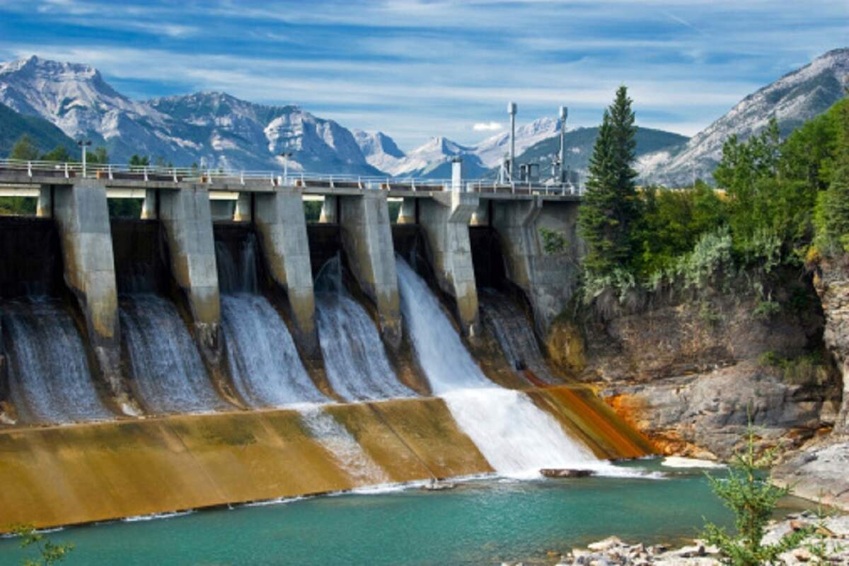 Montenegro moves to halt small hydro power plants